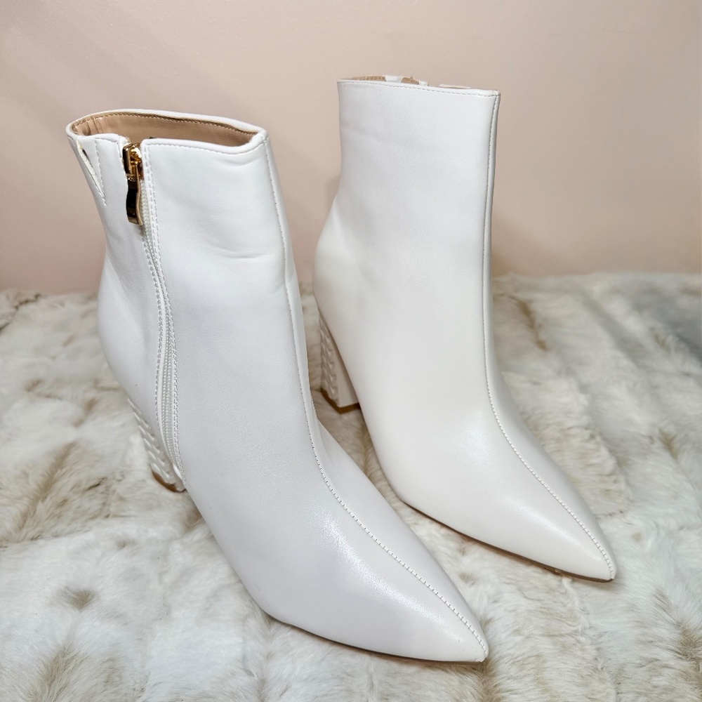 Berness White 3.5" Ankle Boot W/Pointed Toe & Block Textured Pattern
